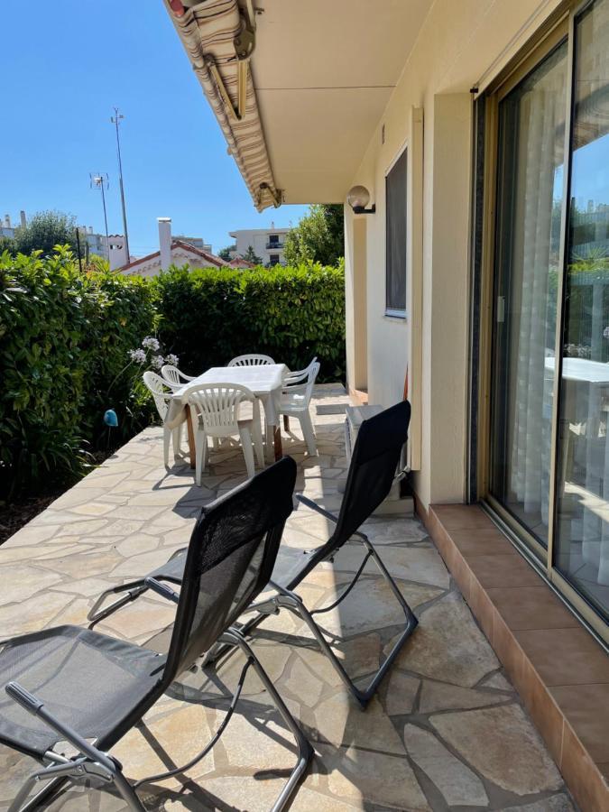 Les Ondes - Terrasse Rdc Villa Calme Parking Proche Plage Antibes Eksteriør billede